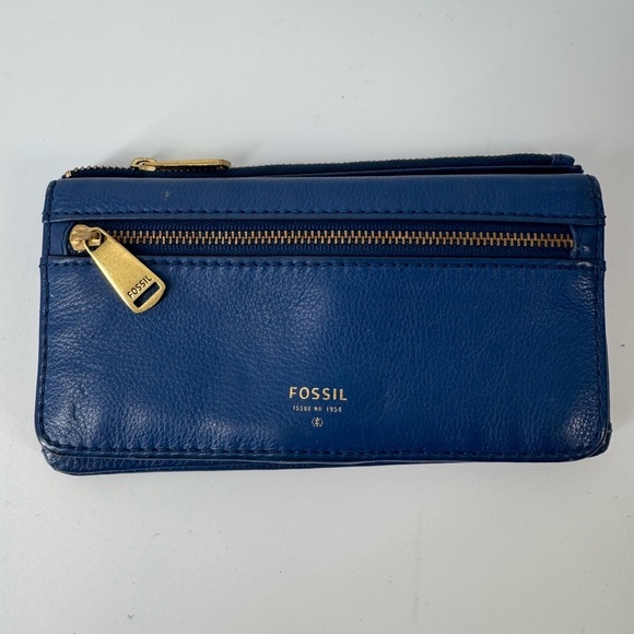 FOSSIL BLUE LEATHER ZIP CLUTCH WALLET - Picture 1 of 8